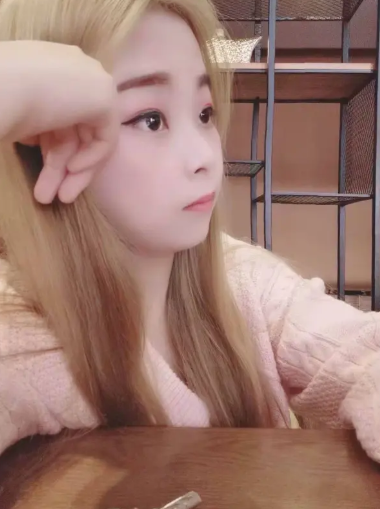 5张小嫩妹
